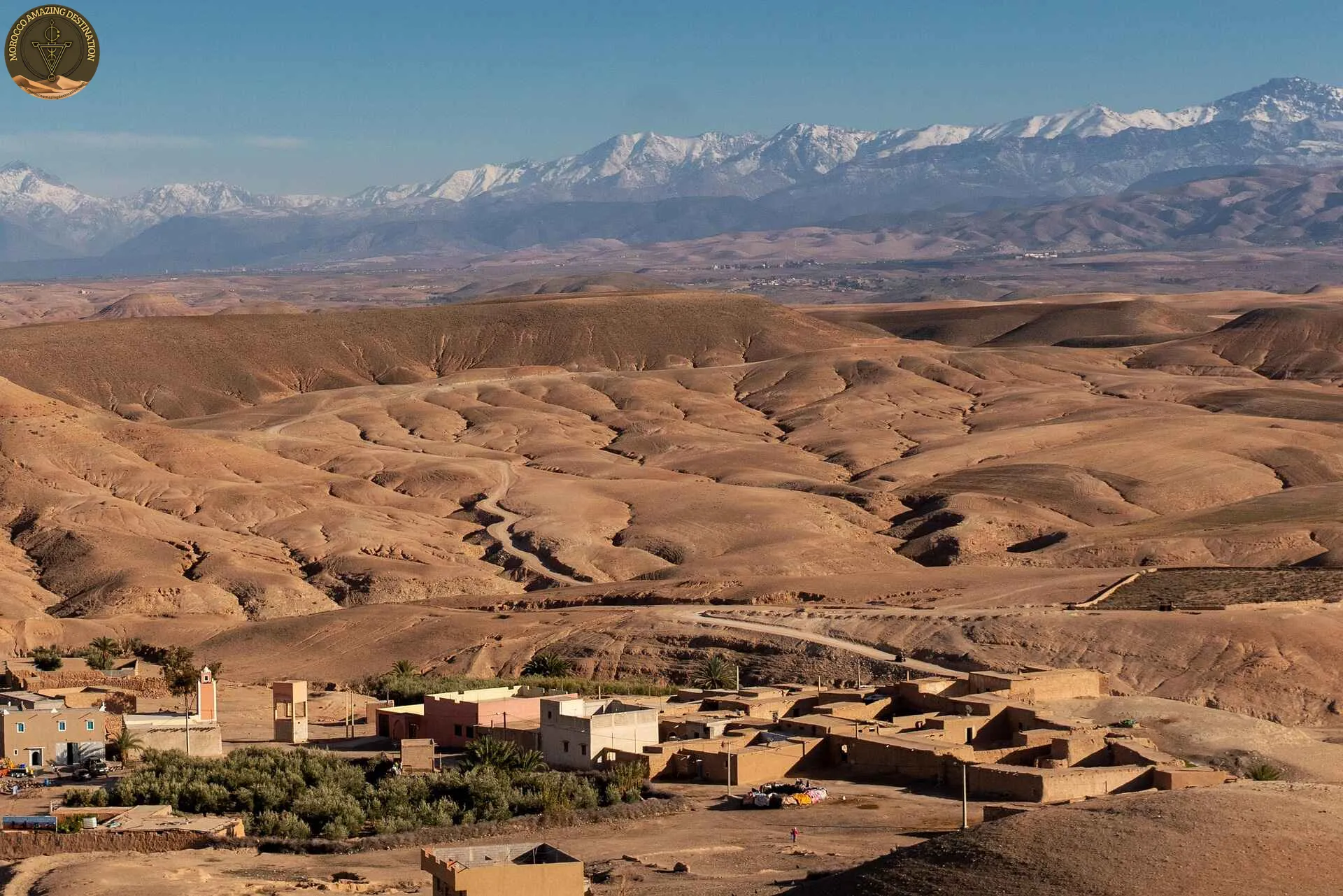 Campo nel Deserto Vicino a Marrakech: Guida ad Agafay