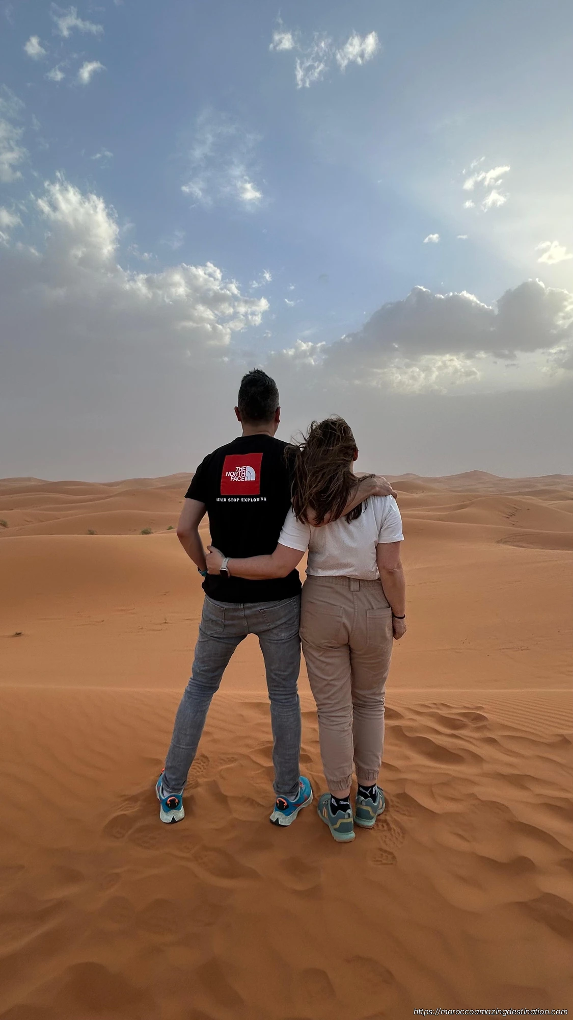 What to Wear in the Sahara Desert in Winter