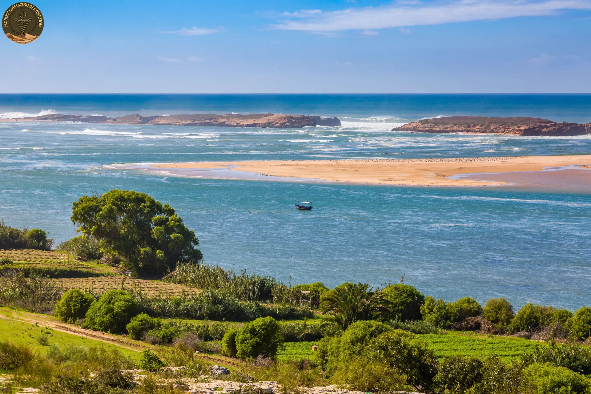 Vacaciones en Oualidia: Guía Completa de la Laguna, Playas y Ostras de Marruecos